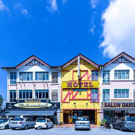 Kuala Selangor Hotel Bagian luar foto